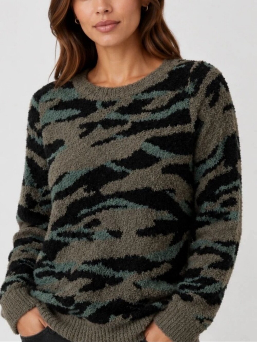 Barefoot Dreams CozyChic Seaside Crew Neck Pullover in Green Camo